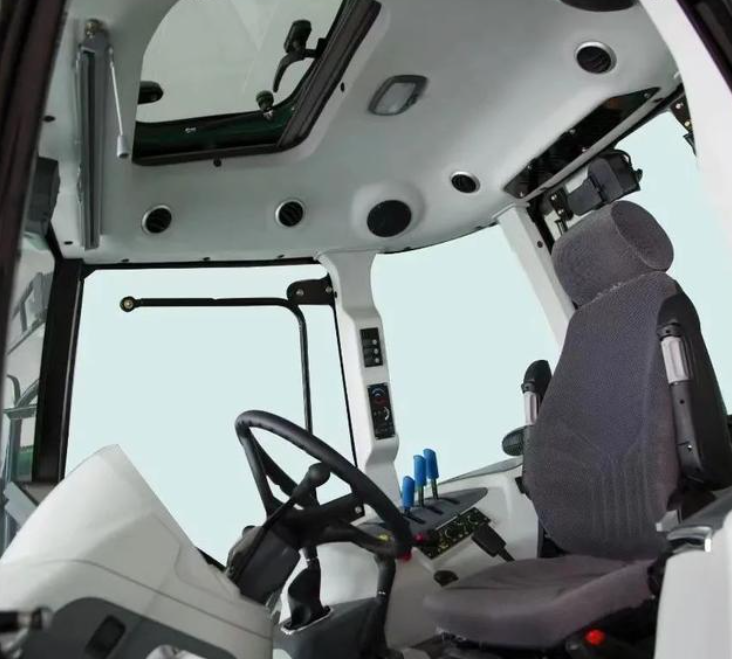 農(nóng)機(jī)介紹:常發(fā)CFL2604輪式拖拉機(jī)