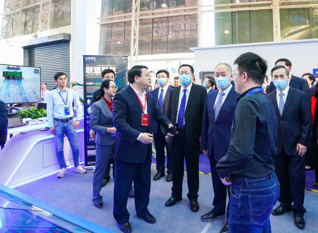 首屆智慧農(nóng)業(yè)博覽會(huì)上展現(xiàn)“上海方案”